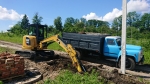 Послуги екскаваторами, міні екскаваторами Caterpillar, навантажувачами Komatsu, гусеничним екскаватором Doosan